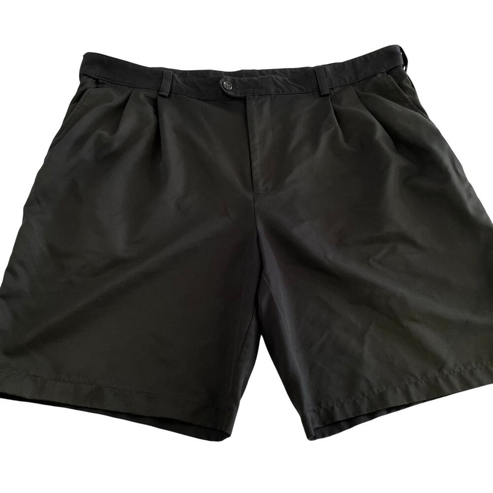 Mens IZOD Golf Classix Black Chino Shorts Lightweight size 42